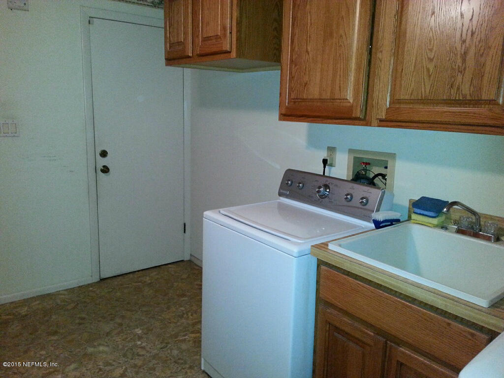 591 West River Road Palatka, FL 32177 - Photo 19 of 49 UTILITY ROOM 3