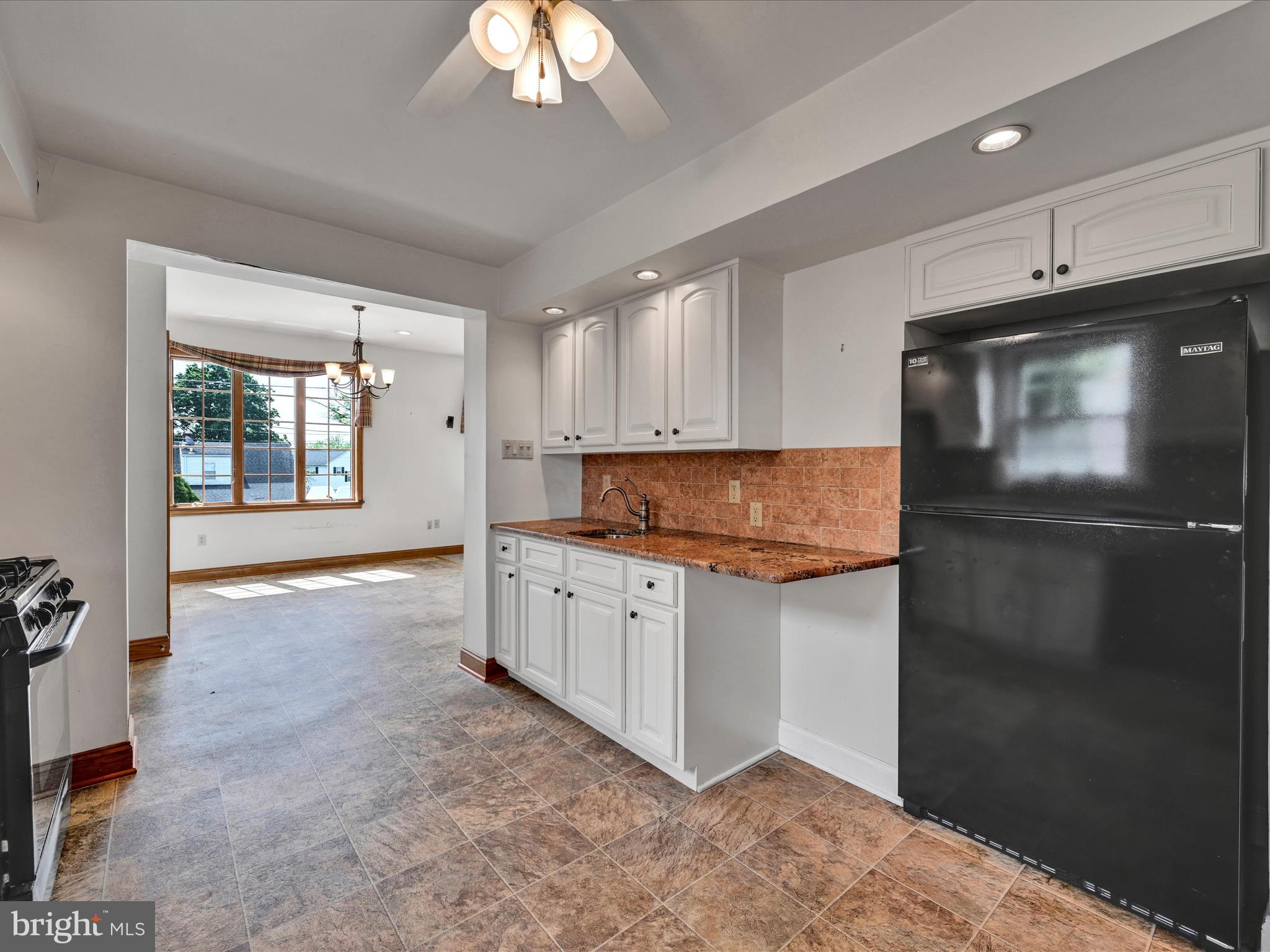485 Barker Road Springfield, PA 19064 - Photo 6 of 27 Kitchen