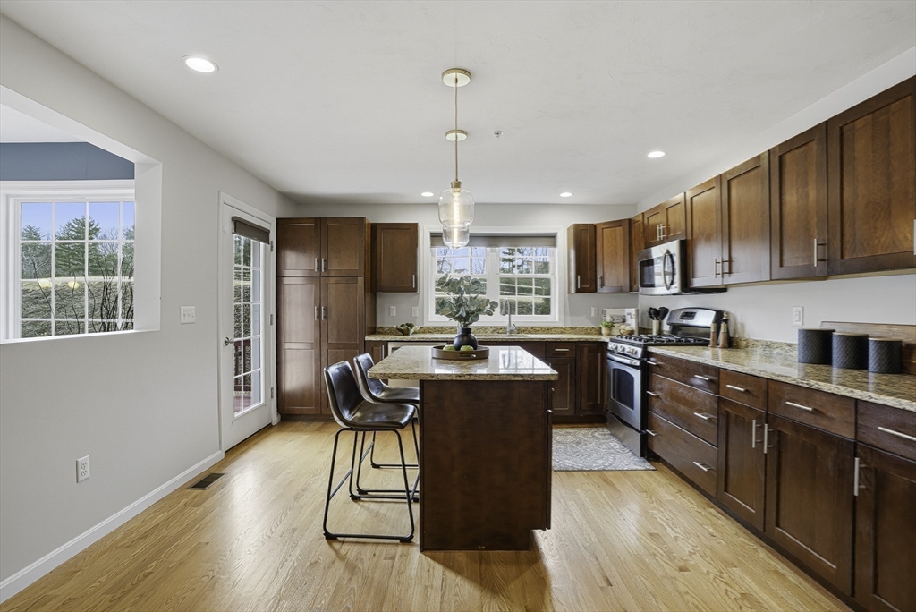 4 Patriots Boulevard, Unit 4 Hopkinton, MA 01748 - Photo 9 of 36