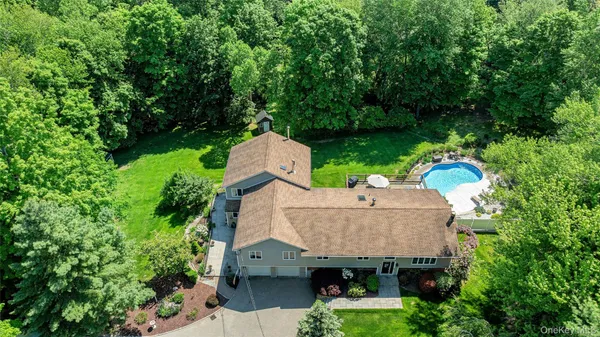 $995,000 | 204 Cherry Hill Road, Carmel, NY 10512