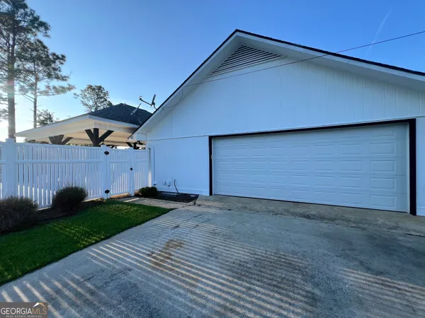 $350,000 | 253 McDilda Drive, Lyons, GA 30436