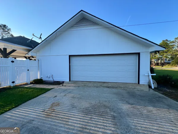 $350,000 | 253 McDilda Drive, Lyons, GA 30436