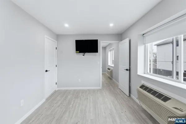 $259,000 | 9 Vreeland Street, Unit 2F, Hackensack, NJ 07601