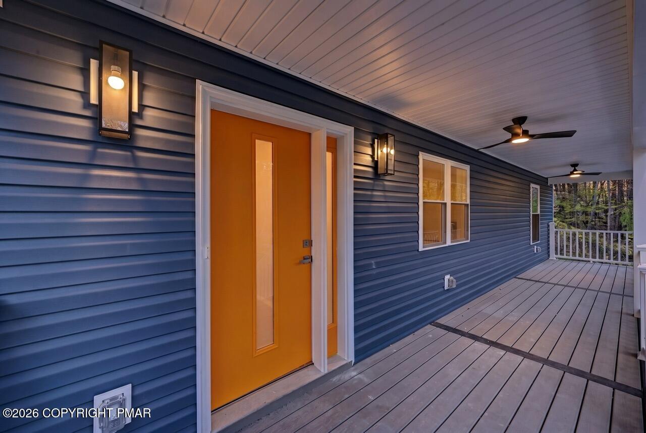 1131 Mink Court Bushkill, PA 18324 - Photo 12 of 81 1131 Mink Ct 05 Dusk Large
