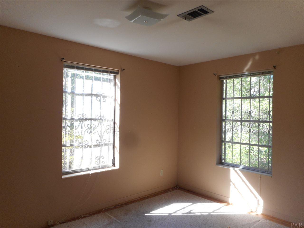 5925 Hamilton Bridge Road Milton, FL 32570 - Photo 7 of 21