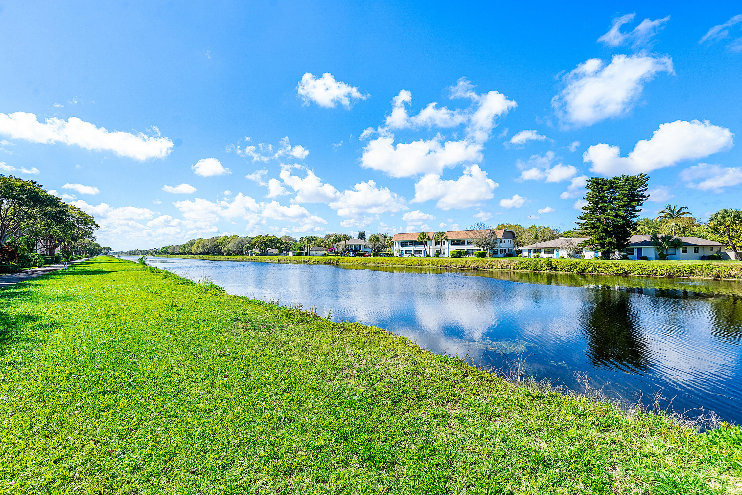 704 Northwest 83rd Place Boca Raton, FL 33487 - Photo 33 of 37 El rio Trail