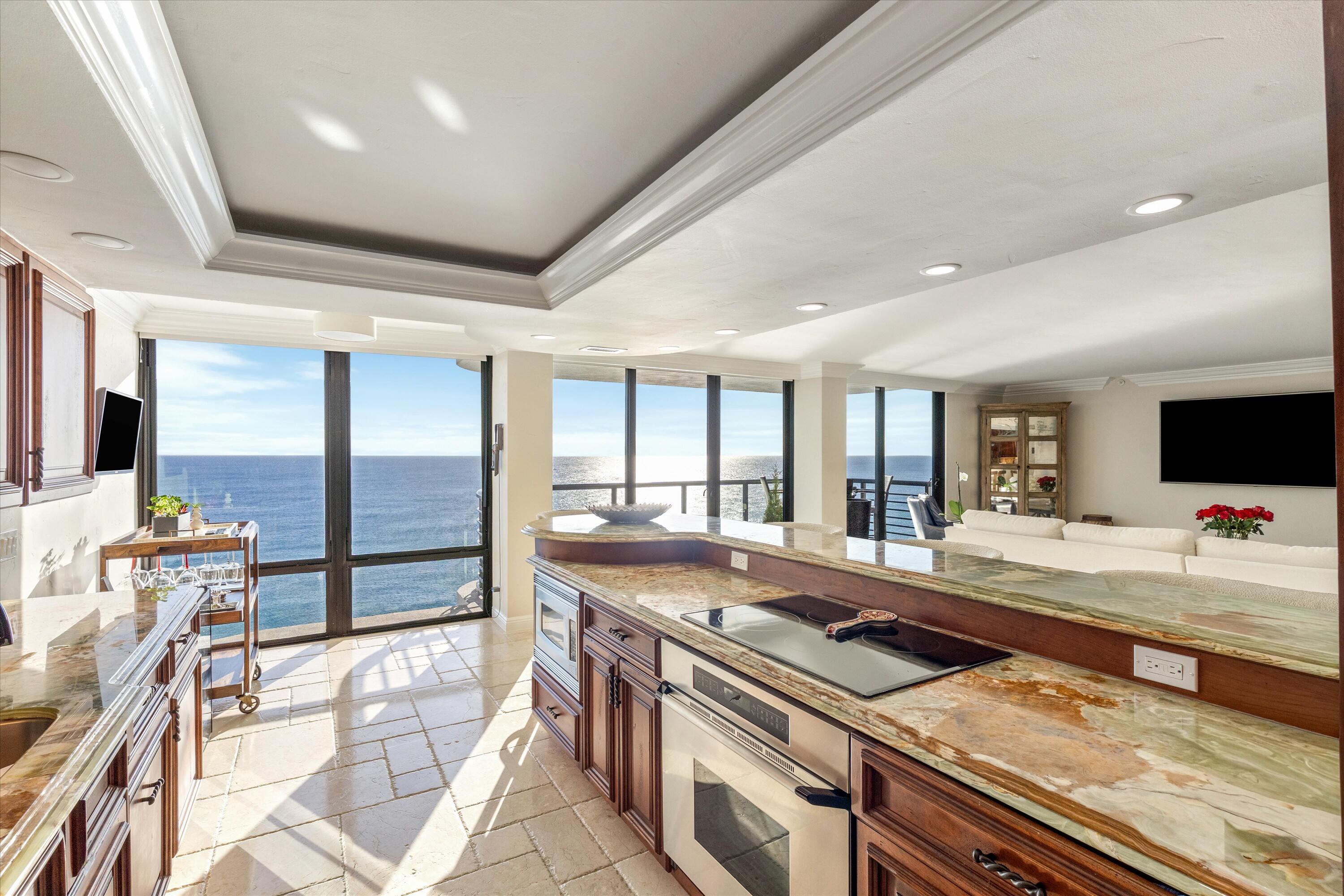 250 South Ocean Boulevard, Unit 14E Boca Raton, FL 33432 - Photo 6 of 26 08-250 S Ocean Blvd #14E Boca Raton, FL-