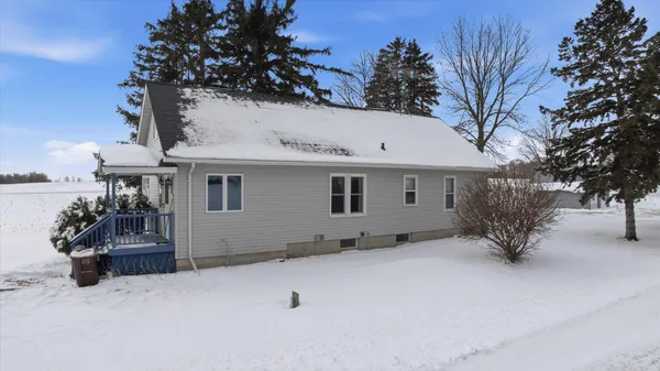 $365,000 | 16926 County Road 30 Southwest, Cokato, MN 55321