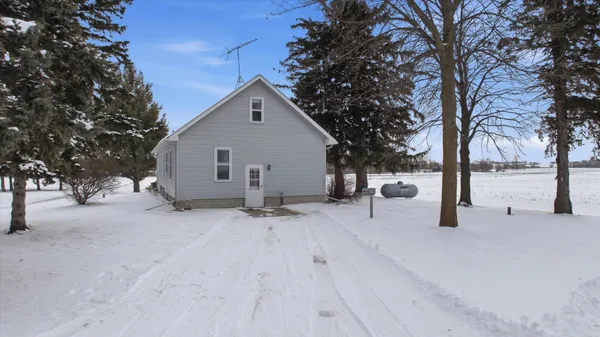 $365,000 | 16926 County Road 30 Southwest, Cokato, MN 55321
