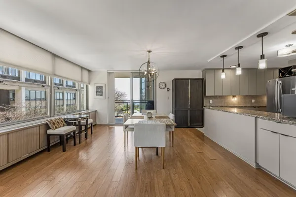 $320,000 | 1610 North Prospect Avenue, Unit 202, Milwaukee, WI 53202