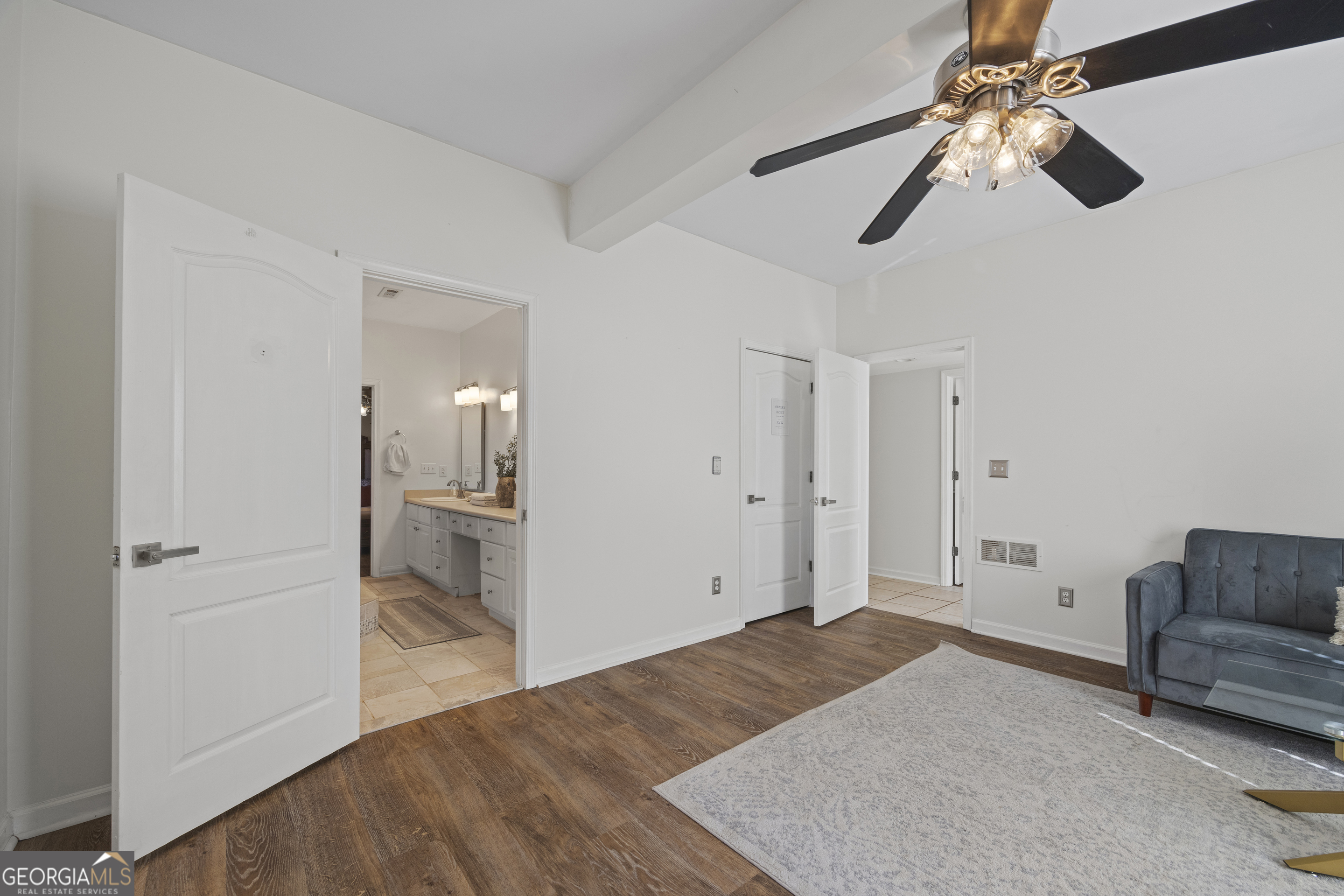 2565 New Franklin Church Road Canon, GA 30520 - Photo 106 of 168 a living room with furniture and a ceiling fan