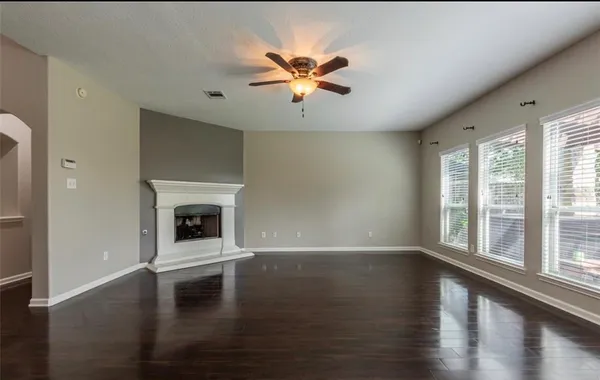 $3,100 | 2535 Flycatcher Cove Drive, League City, TX 77573