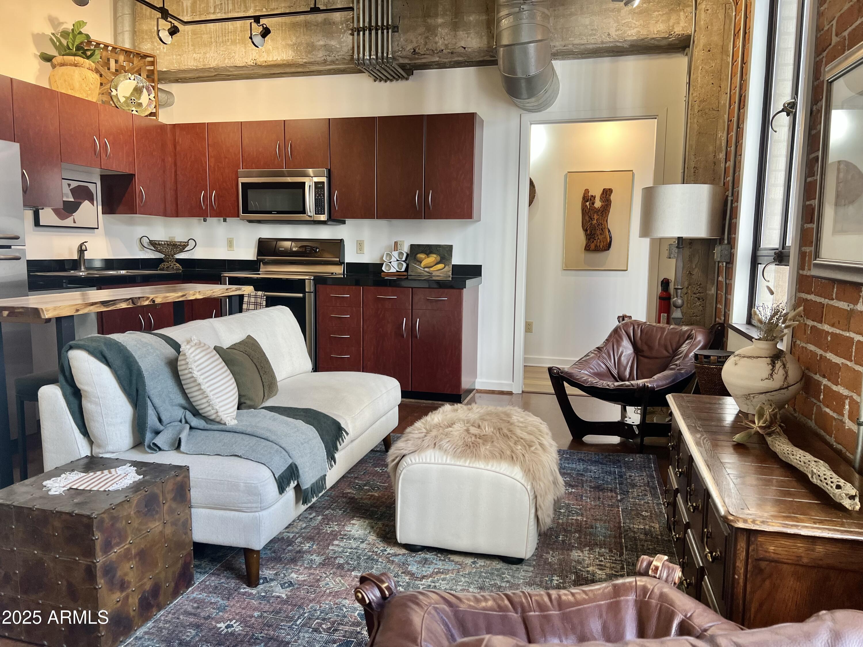 114 West Adams Street, Unit 1007 Phoenix, AZ 85003 - Photo 17 of 63 Living Room