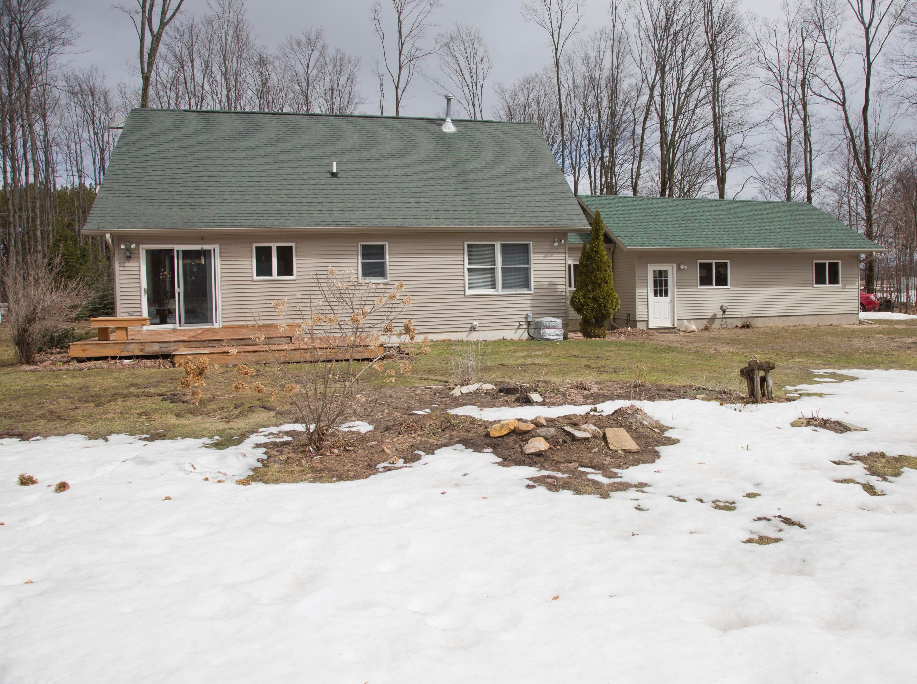 7915 Alba Road Gaylord, MI 49735 - Photo 3 of 27 Gallery Image 3