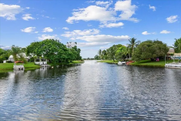 $3,000 | 12875 Spinnaker Lane, Wellington, FL 33414