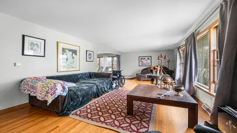 $650,000 | 1525 Elm Street, Park Ridge, IL 60068