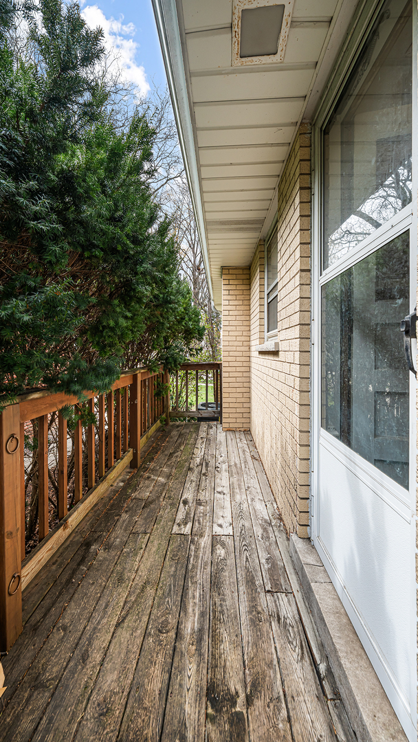 1525 Elm Street Park Ridge, IL 60068 - Photo 35 of 44