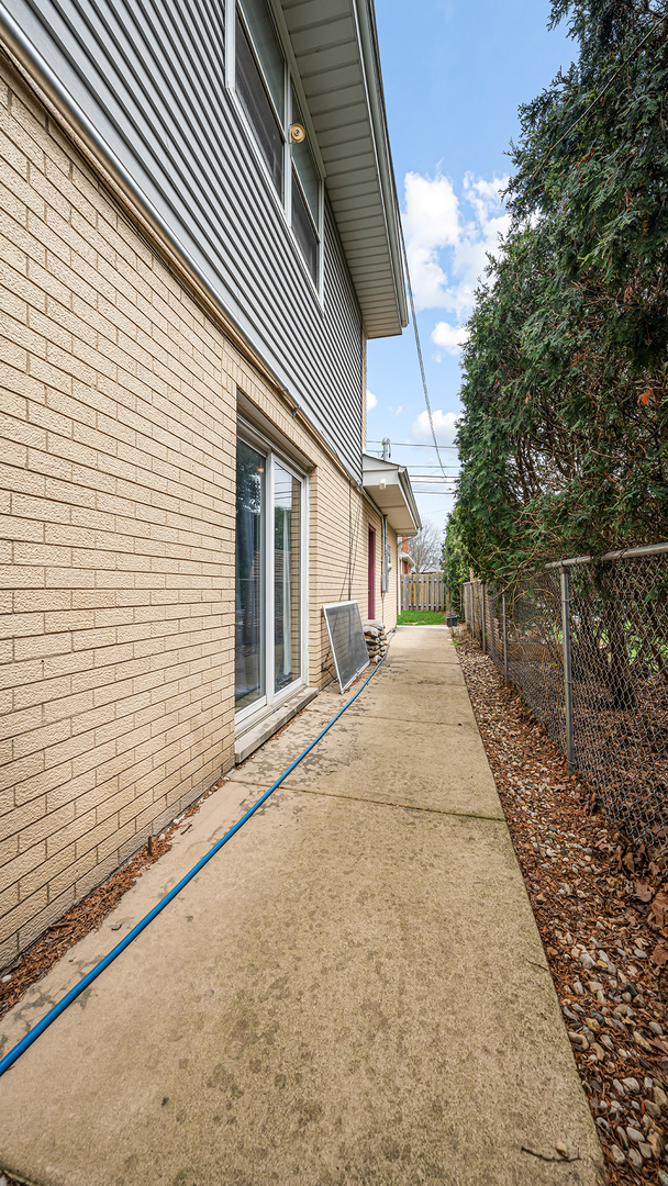 1525 Elm Street Park Ridge, IL 60068 - Photo 36 of 44