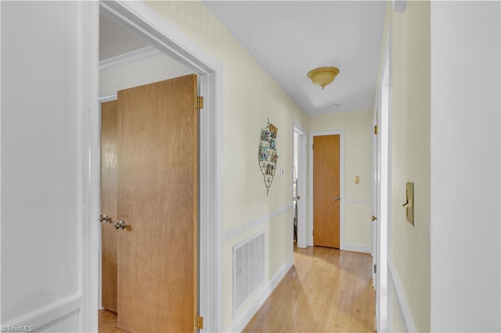 5314 Mountain View Road Winston-Salem, NC 27104 - Photo 17 of 47 Gallery Image 17