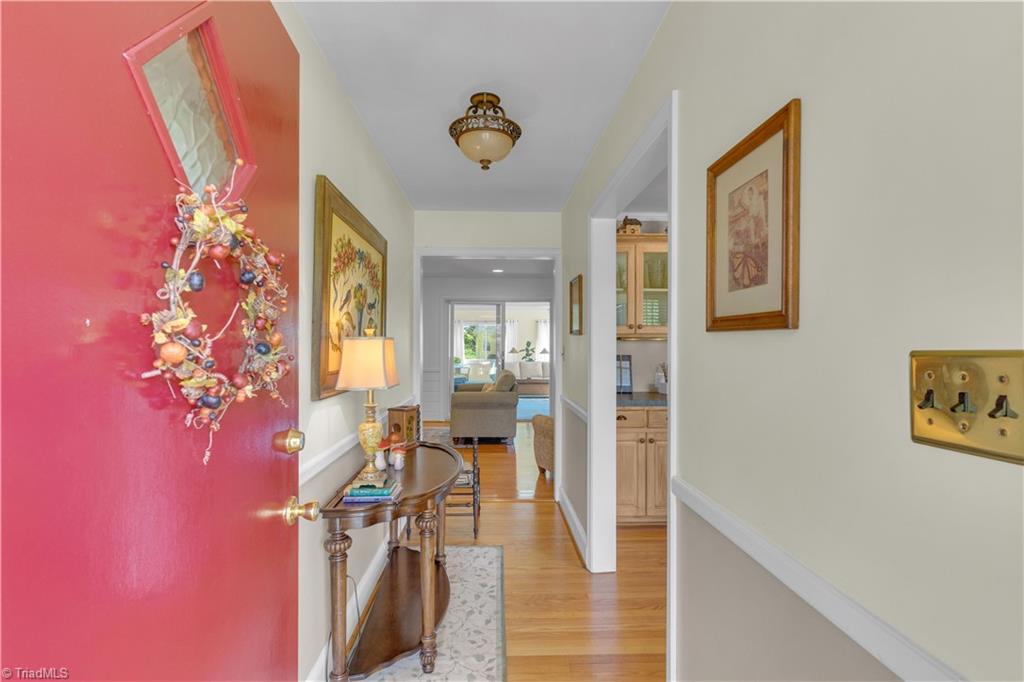 5314 Mountain View Road Winston-Salem, NC 27104 - Photo 5 of 47 Gallery Image 5