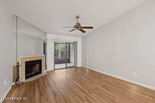 $1,400 | 85 Debarry Avenue, Unit 2032, Orange Park, FL 32073