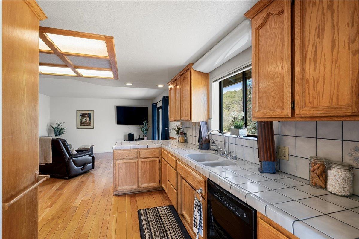 13936 Oak Ridge Road Penn Valley, CA 95946 - Photo 23 of 83