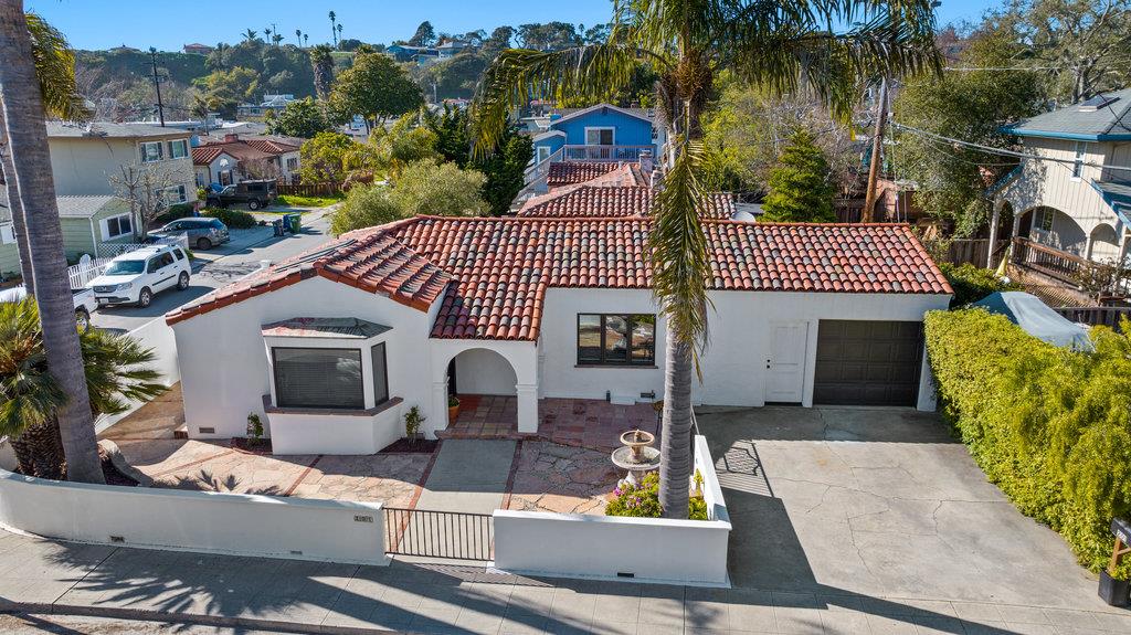 201 Venetian Road Aptos, CA 95003 - Photo 1 of 38 Gallery Image 1