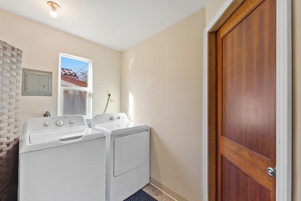 201 Venetian Road Aptos, CA 95003 - Photo 23 of 38 Gallery Image 23
