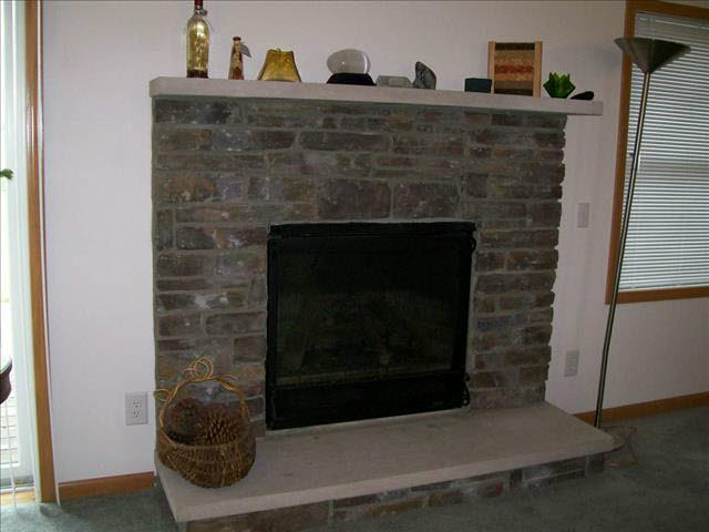 13400 Dixon Road Dundee, MI 48131 - Photo 8 of 20 20367334-7.JPG