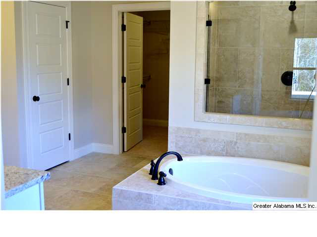 310 Dunrobin Circle Pelham, AL 35124 - Photo 15 of 32 Gallery Image 15