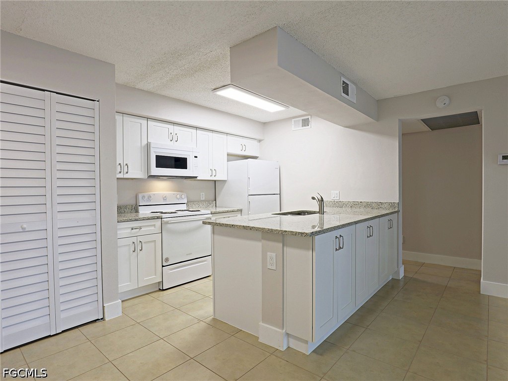 5307 Summerlin Road, Unit 705 Fort Myers, FL 33919 - Photo 1 of 13 Gallery Image 1