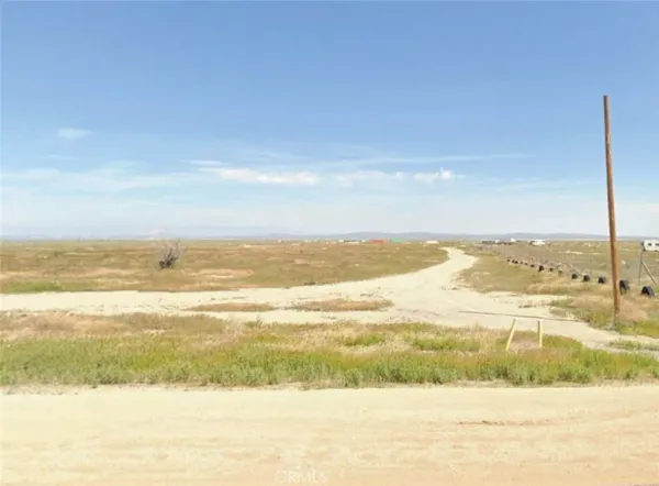 $9,900 | 49001 45th Street East, Lancaster, CA 93536
