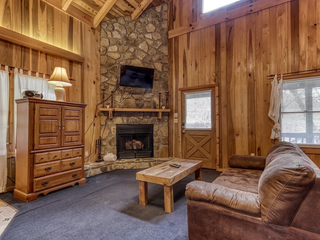 381 Caney Creek Road Pigeon Forge, TN 37876 - Photo 5 of 17 Gallery Image 5