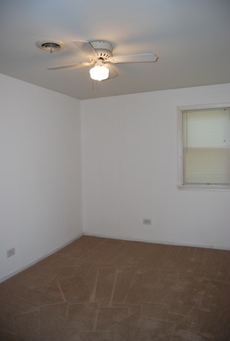 1805 West Southmor Road Morris, IL 60450 - Photo 8 of 13 a view of an empty room