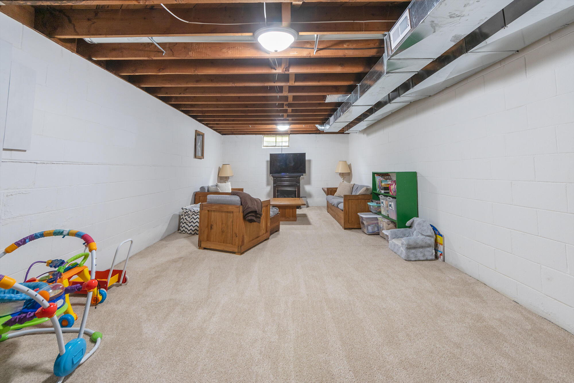 3011 Olney Road Kalamazoo, MI 49006 - Photo 23 of 30 Rec Room is large