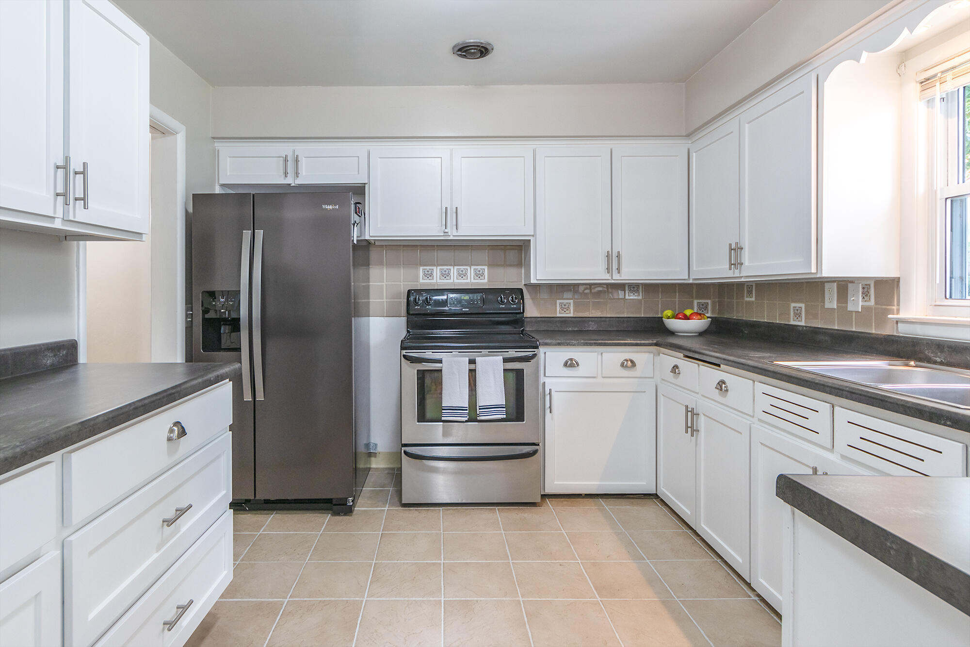 3011 Olney Road Kalamazoo, MI 49006 - Photo 9 of 30 Beautiful Appliances