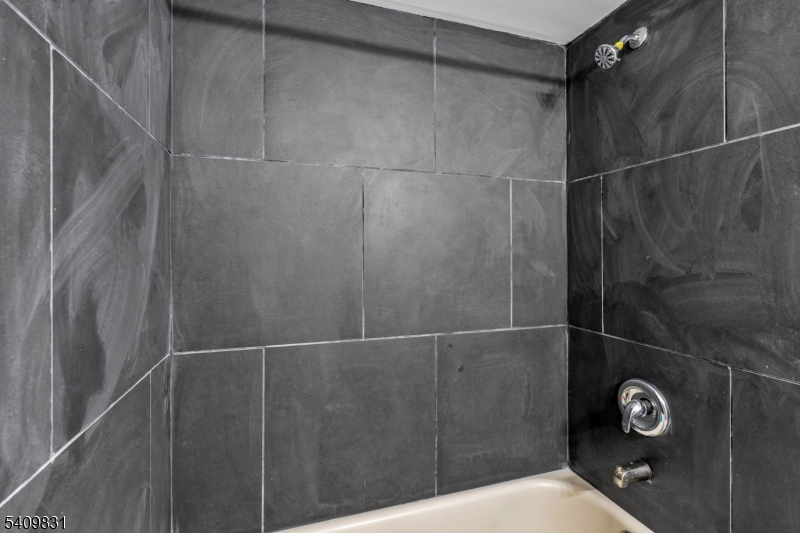 822 South 19th Street Newark, NJ 07108 - Photo 15 of 50