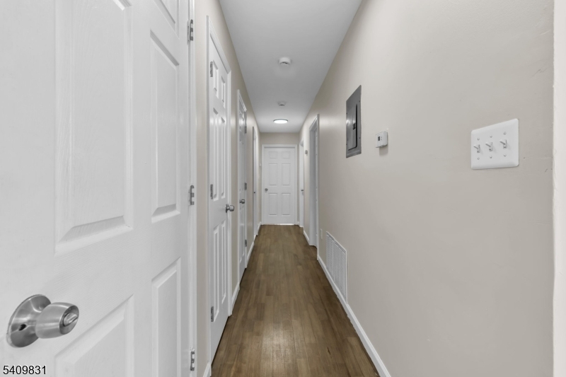 822 South 19th Street Newark, NJ 07108 - Photo 23 of 50