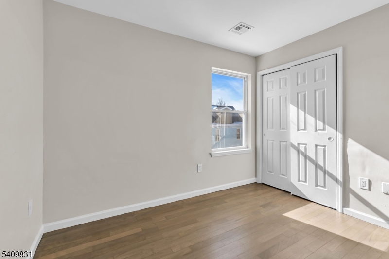 822 South 19th Street Newark, NJ 07108 - Photo 39 of 50