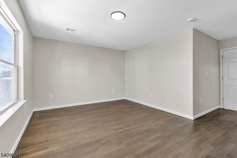 822 South 19th Street Newark, NJ 07108 - Photo 41 of 50