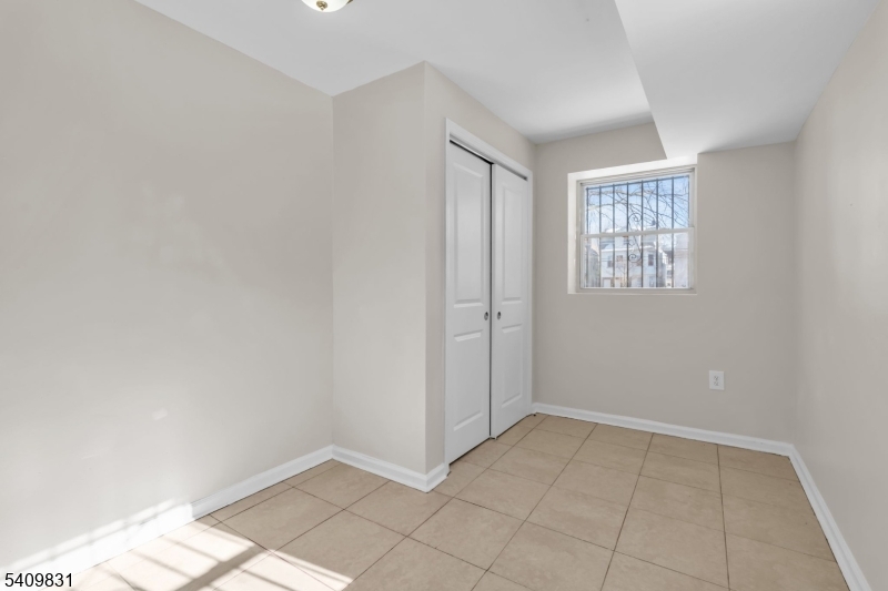 822 South 19th Street Newark, NJ 07108 - Photo 45 of 50