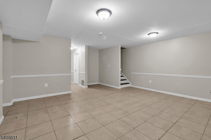 822 South 19th Street Newark, NJ 07108 - Photo 47 of 50