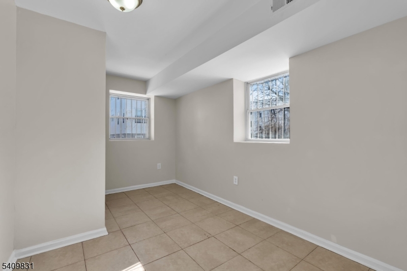 822 South 19th Street Newark, NJ 07108 - Photo 48 of 50