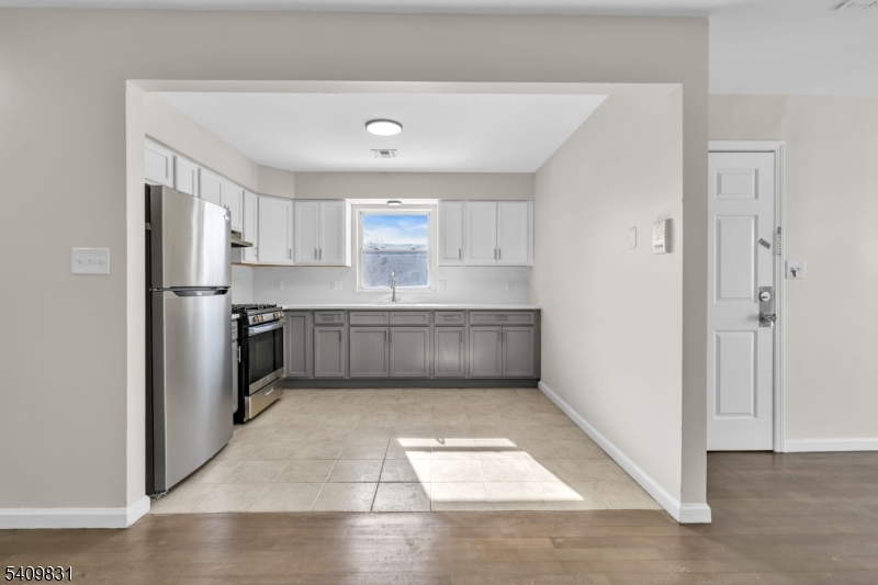 822 South 19th Street Newark, NJ 07108 - Photo 7 of 50