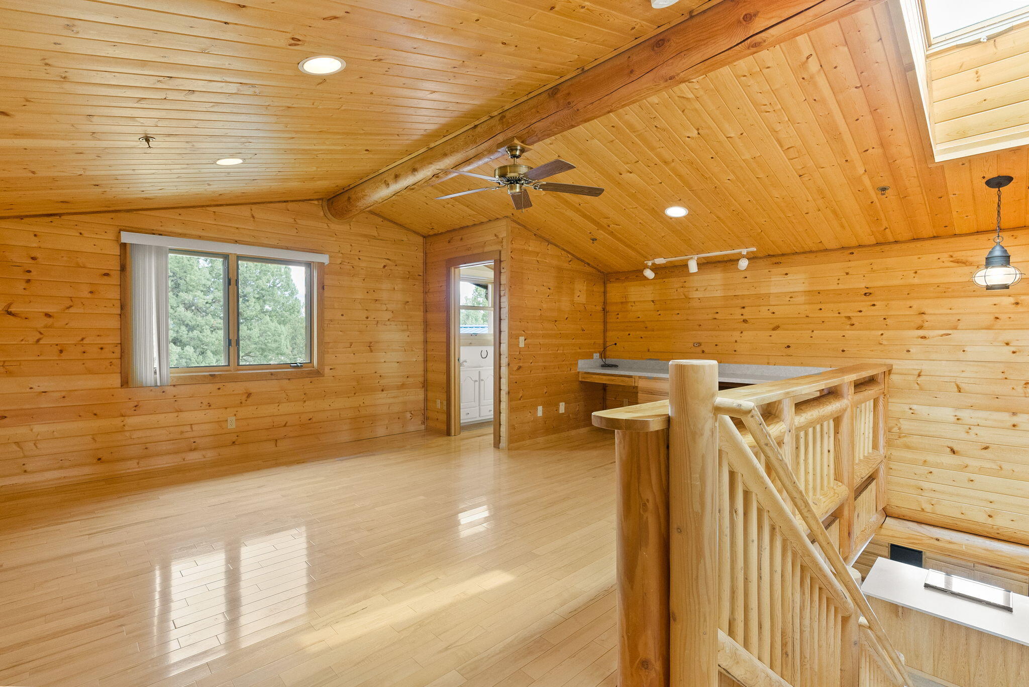 9707 Willard Road Bend, OR 97701 - Photo 53 of 96 105-web-or-mls-Riley Visuals-105