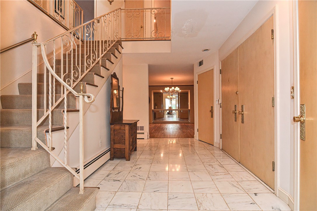 40 Winfield Road Providence, RI 02906 - Photo 19 of 34 Gallery Image 19
