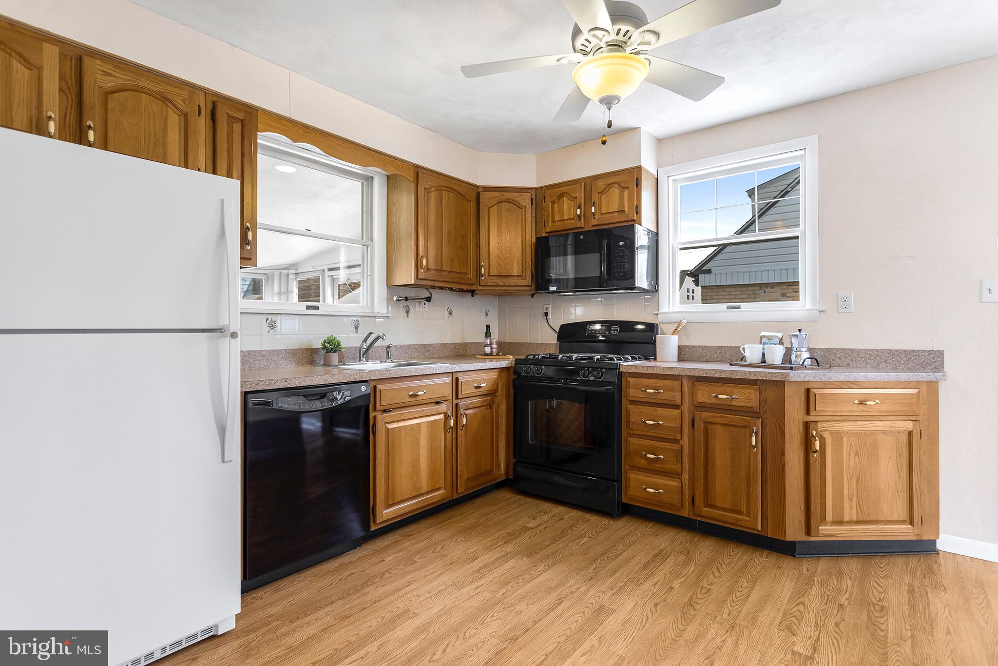 509 W Road Ridley Park, PA 19078 - Photo 12 of 27
