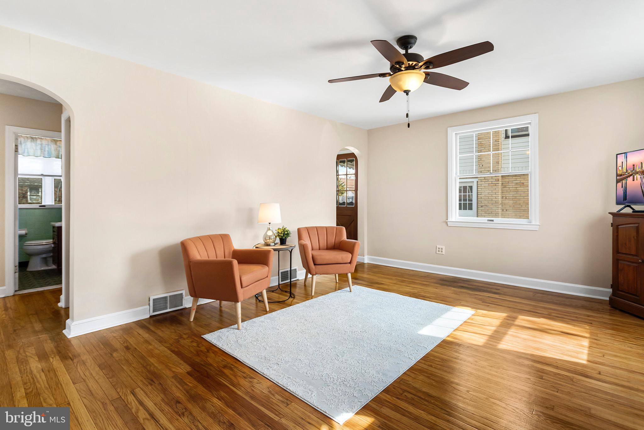 509 W Road Ridley Park, PA 19078 - Photo 5 of 27