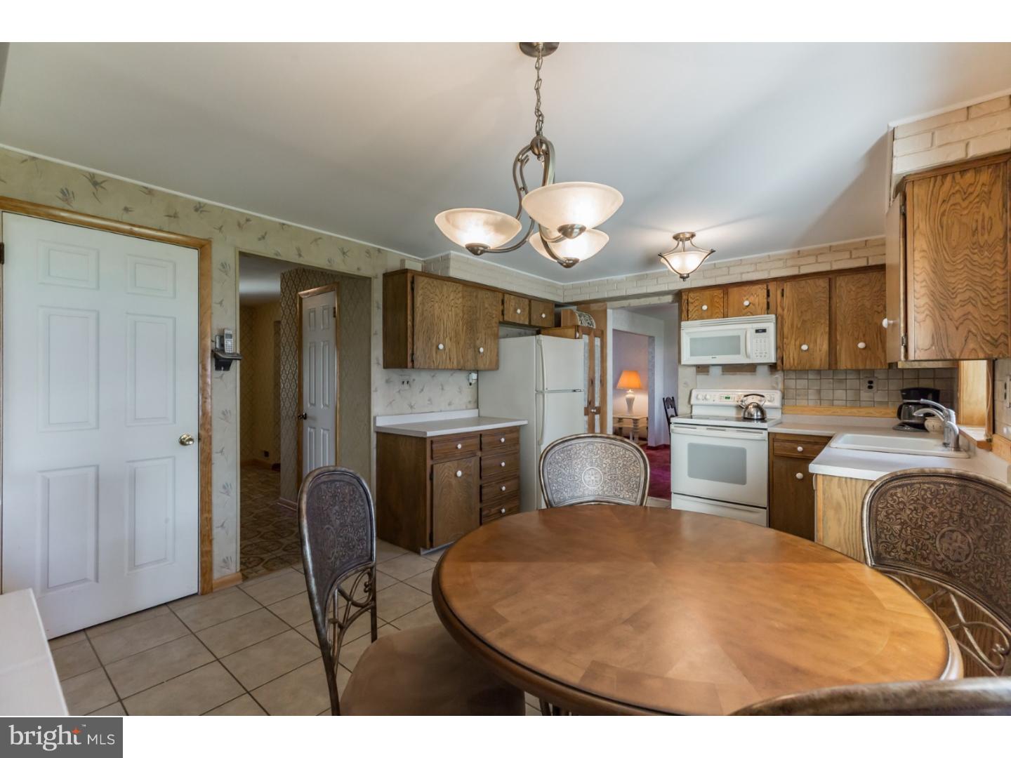 16 Conestoga Road Clementon, NJ 08021 - Photo 14 of 19 Gallery Image 14