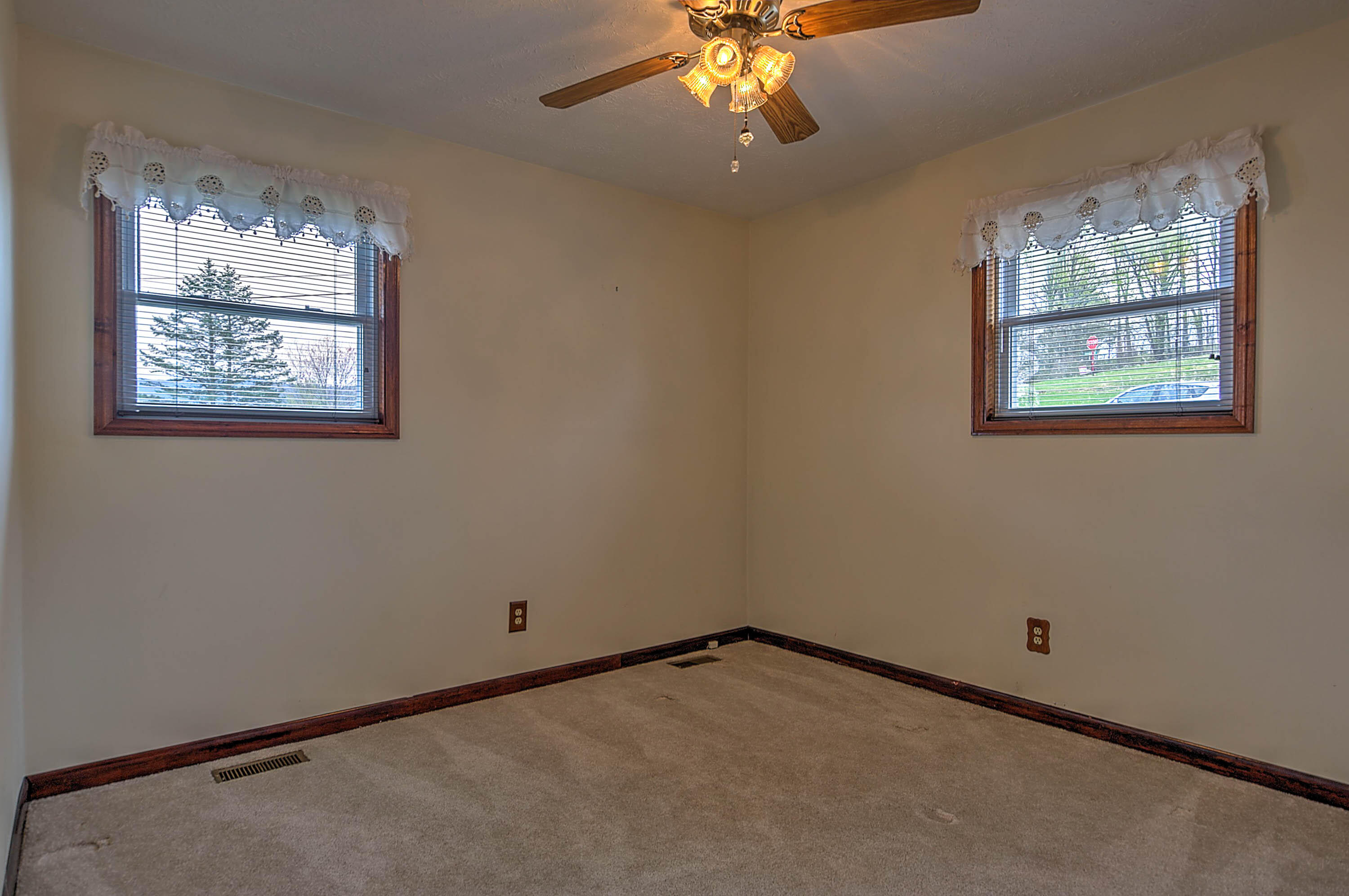 121 Lorries Road Chuckey, TN 37641 - Photo 12 of 31 Lorries-5
